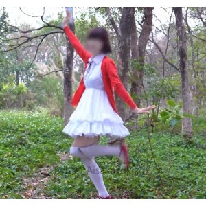《COS剑三妹子：可爱少女的岛国校园之旅》