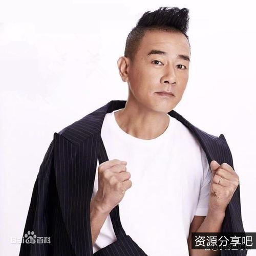 《陈小春重装出击，缉拿毒贩瓦解黑暗势力，重装战警勇敢出击》