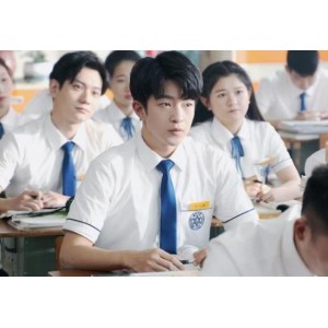 《2022年穿越时空的爱情奇幻电视剧《一闪一闪亮星星》高清版，张佳宁屈楚萧陈小明章攀段余乐主演，爱情救赎相互成长》