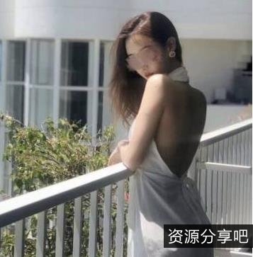网红猫宝宝精选御姐聪明伶俐、美艳动人，狂野4.3G反差飞机场现场演唱会