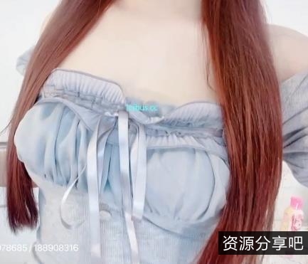母子游戏小菜头与母亲的爱：捉迷藏、洗澡的温馨时刻