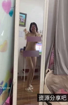 聪明漂亮的舞蹈系学生空白：精彩的舞蹈，温柔的声音，让人心动！