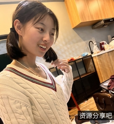 网红崔杰精彩演出：14V+1000M高清视频，梅莉·唐纳德的性感魅力！