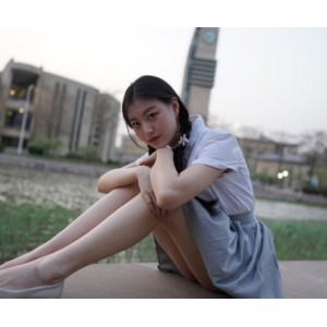 网红崔杰精彩演出：14V+1000M高清视频，梅莉·唐纳德的性感魅力！