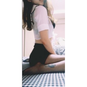 某推超人气超高颜值宝藏美女浮力姬《恶犬酱》vip资源绝版散播合集[15P-1V-353M]