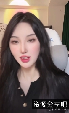 疯狂妹子抖音快手精彩瞬间合集：漏B漏奶、游乐园嬉戏、海边游泳、采摘野菜，百度盘下载！