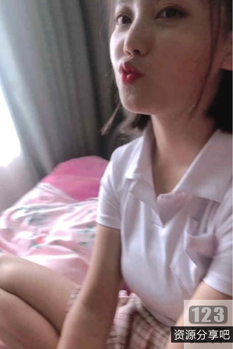 依云小姐姐：82社区女友系列，72套，5.2资源，实力演技，忍耐度强，老人都懂