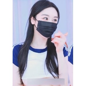 《珍藏版：韩国各大收费房热舞大合集第四辑》：收录Flextv、PandaTV、Afreecatv等韩国各大收费房热舞视频，让你看到网红主播崔智友和李熙娜的精彩表演，拥有出众的颜值和技巧，永久有效，珍惜百度云下载。
