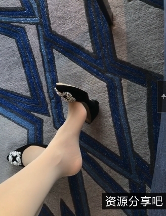 甜桃瑶瑶微密圈视图合集双重压缩，修改后缀，大件分卷，随缘补链，可在百度云下载