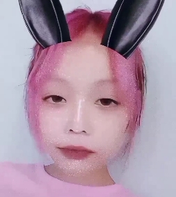 精品泄密：小姐姐自拍福利展示