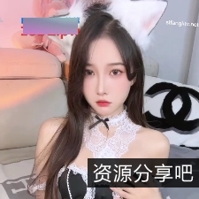 抖音热门反差婊服装+勁歌艷舞+穿絲襪钢塞+奶咪樓梯百度盘