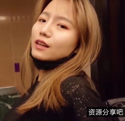 免费巨奶边缘女1v636m互动打包下载（百度云）