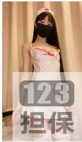 八月未央浮力资源：美女妹子COS学生型直播间黑暗系