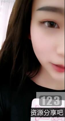 31V21.8GSifangTV主播欣欣：可爱御姐颜值车头灯小三角手指搞笑资源小姐姐