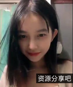 精选可爱嫩妹：完整版脸蛋、身材及甜美笑容，收藏必备！