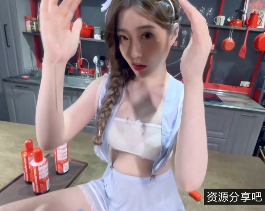 虎牙新晋女神精选璃奈酱、浮力姬、光“阴”bao鱼、超粉神鲍、润滑套餐、Y乱：脸蛋前车大灯美女JVID散播合集