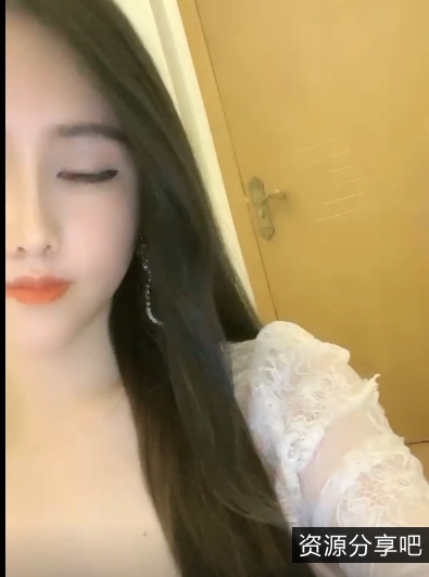 斗鱼精选桔梗UIIU资深主播浮力身材小仙女，高颜值高情绪定制紫薇秀1V-4.5G