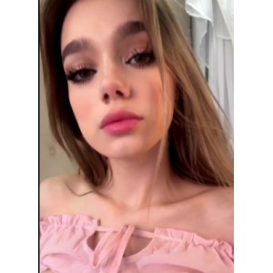 米兰达可儿主播Selti的Onlyfans账号188P92V，11G