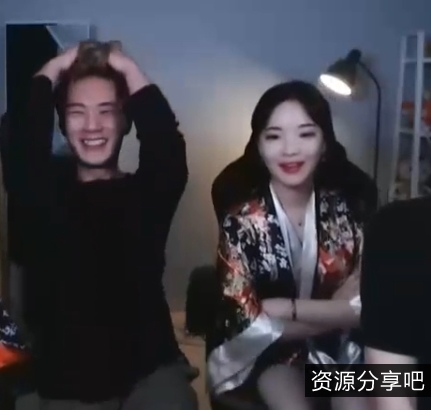 虎牙超级无敌火爆独特韩国情侣主播紫薇做A系列_第29部完整合集