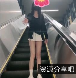 限时特惠Luna000超A完美身材室外多场景1V936M高清视频21分钟