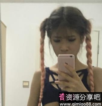 1.狗头萝莉视频合集：精选狗头与可爱妹子的视频2.狗头萝莉视频合集：尽享狗头与妹子的精彩视频3.狗头萝莉视频合集：独家合集，狗头与妹子的最佳视频4.狗头萝莉视频合集：狗头与妹子的精彩视频一网打尽5.狗头萝莉视频合集：狗头与妹子的视频盛宴