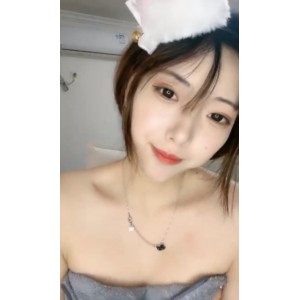 光“阴”美女主播嗲嗲有尺度直播合集-飘逸长发，甜美嗲声，性感舞姿，撩人表情，6.26G内容，必看！