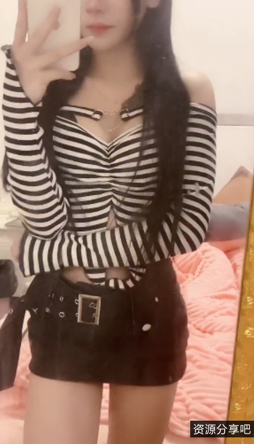 半糖主播《脑袋困掉了》福利视频：多重压缩处理，长久有效，百度盘下载