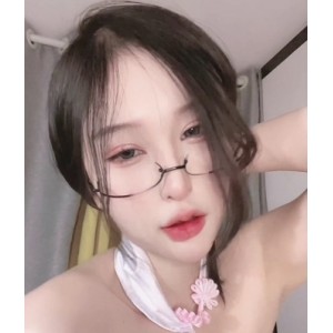 精选身材的网红女神羽柔子露脸私拍43V5.5G百度盘
