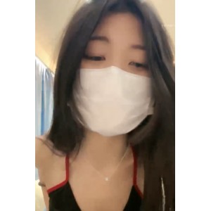 舞帝G奶校花闺蜜首秀：漂亮馒头，抖馒头技巧狂玩视频
