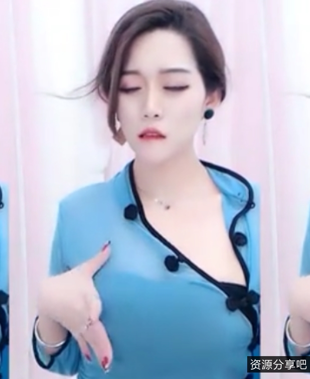 虎牙直播平台最新千元定制热舞合集《HD王妃》-38个视频，总计3.04G原版舞蹈诱惑