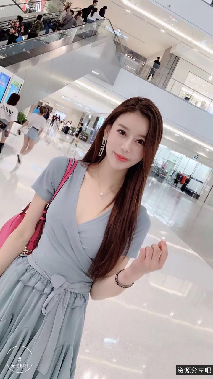《美女自拍泄露资源云存储25部全》