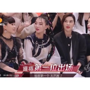 绝赞AI剪辑！金晨主演《乘风破浪的姐姐》特殊综艺节目，观看享受56分钟精彩演出，字幕下载观看，让你眼前一亮！