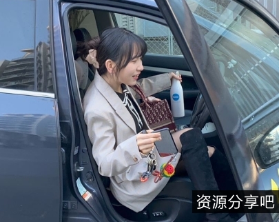 泄密可爱学妹小粉红被玩坏0.27G1v+270m