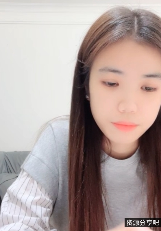 反差眼镜妹妮妮：60个视频56.4G，收藏狂潮席卷百度ED2K