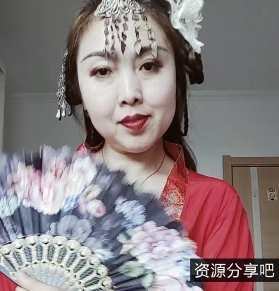 清新自然，100v8GB视频主播柏欣彤