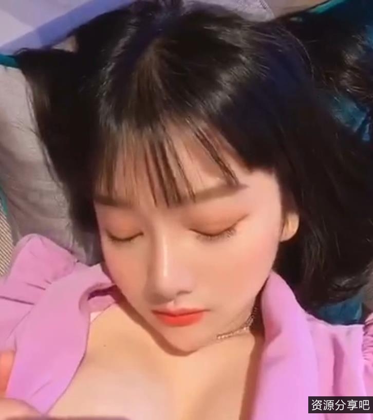 小尤奈-抖音复出，多V-12G监禁福利姬出狱，裸COS网络爆红广州漫展