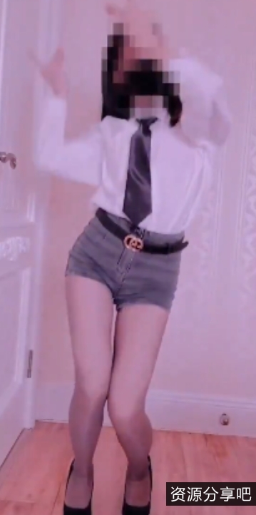 小仙云儿&可爱多：热舞放飞自我，露脸变装冰棍，199个视频共69P+11G