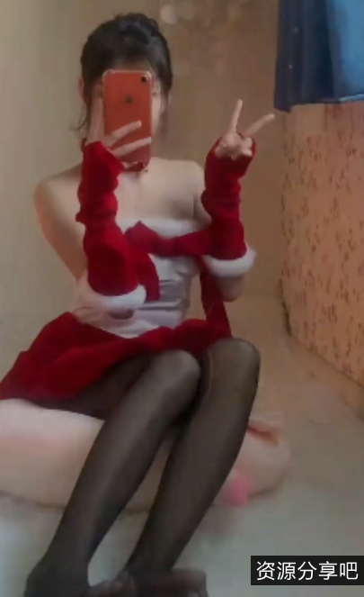 小脚脚底挑战：小脚玩铁，4+2G视频火爆传播