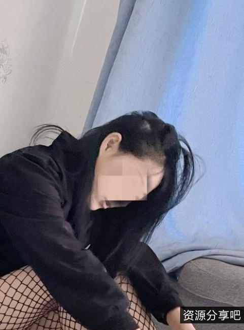 海角剧情：邻居少妇美女全集9.2g，刘二狗给他妈惹出的笑话