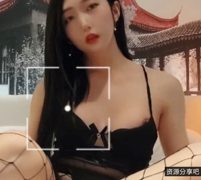 紫苑魅力无限！伪娘TS合集30v15g，百度ed2k双平台收藏珍宝