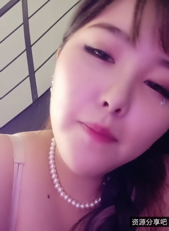 温馨亲密:初瑞雪与小羊的日常生活视频大曝光!