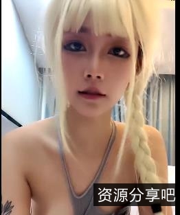 御萝皇墨迹黑丝篇合集6V11.1G，女主安莉露脸修下水道，火爆程度高达299588！