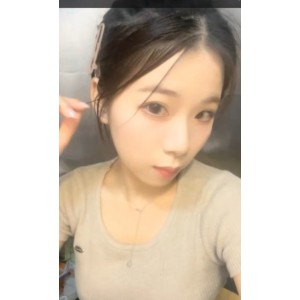 校园热议：学妹宿舍偷播神秘视频，小贝贝不眠之谜！（91v40g）