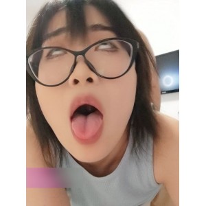 反差M小狗&崔小蕾：225v12.6g震撼上线，收藏狂潮席卷百度&ED2K