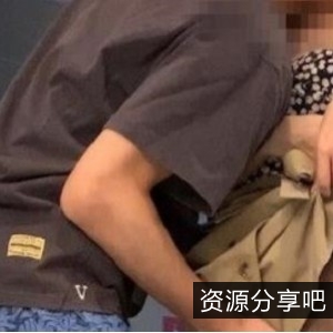 网红大神久妖最新成熟性感合集，5V5GB高清视频，修长美腿黑丝诱惑