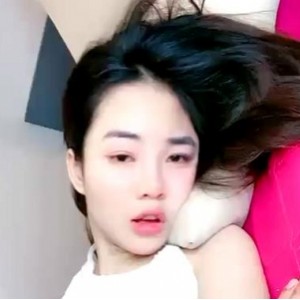 反差极大的S~货 [4V2G]