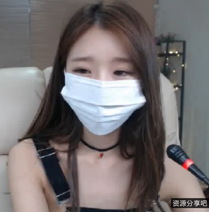 瑜伽妹徐雅口罩妹合集，116.8g精彩视频，81个珍藏瞬间，百度115热搜推荐！