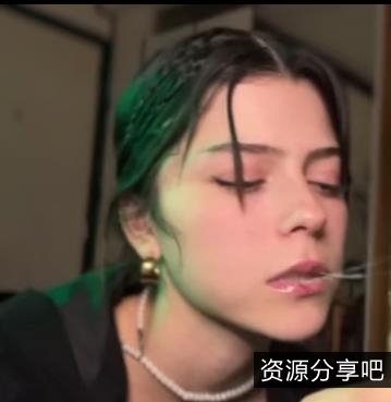 国外自拍福利姬Blake经典合集16V2.5G，特写棒棒糖与青春回忆
