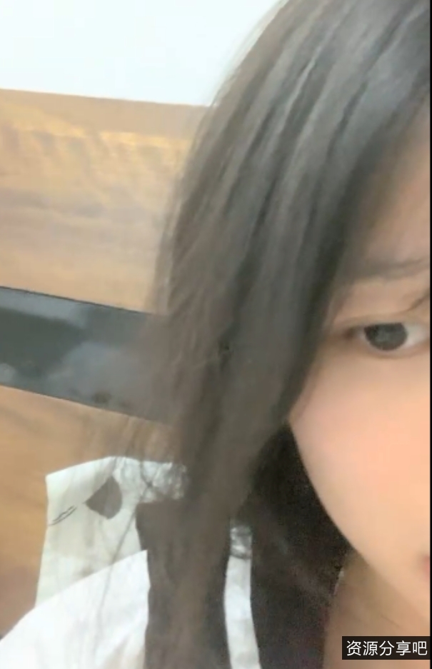 性感密码房咕噜熊甜妹妹最新合集29V16.4G，放飞自我剪辑