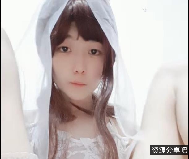OnlyFans优质TSywzzz合集339V21G，推特大雕萌妹自信满满